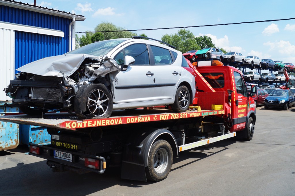 Autovrakoviště Milata - Dobrá u Frýdku Místku, obr. 2