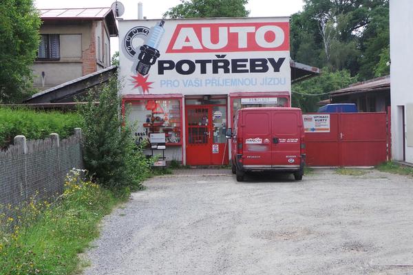 Autodíly Autopotřeby Čihák Hradec Králové